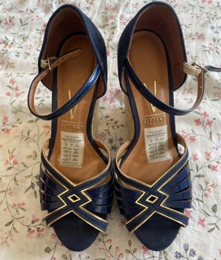 Tacones Vizzano Azul y Dorado