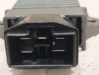 Regulador Corriente Honda CBR 400RR NC29 Nuevo