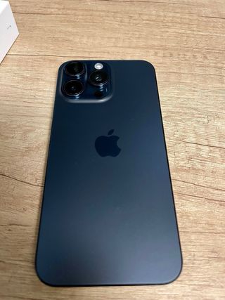 iPhone 15 Pro Max 256GB Azul + Fundas