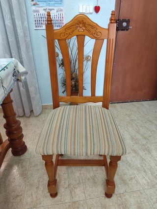 Mesa de salón y 6 sillas provenzal color miel