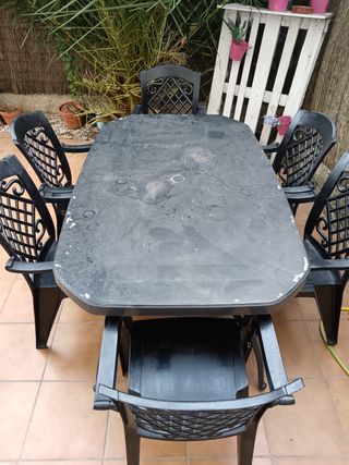 Mesa de exterior con 6 sillas