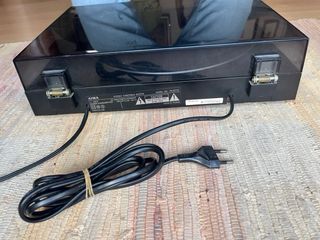 Plato Giradiscos Aiwa PX-E77E