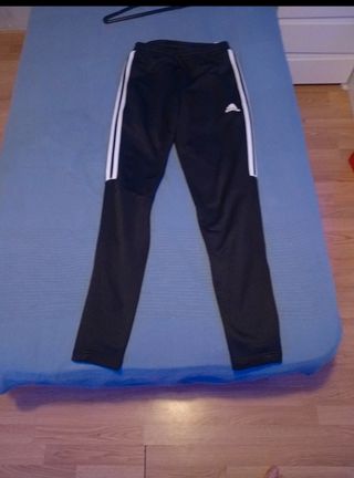 Pantalón chándal Adidas negro