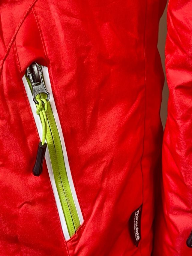 Chaqueta Crivit Roja Talla L con Capucha