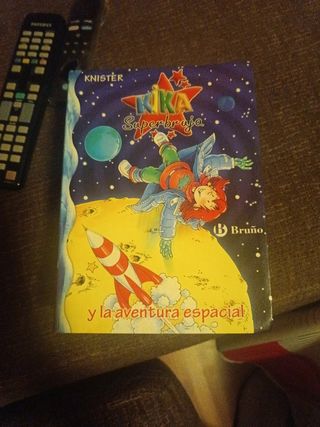 Kika Superbruja, detective (Kika Superbruja / K...