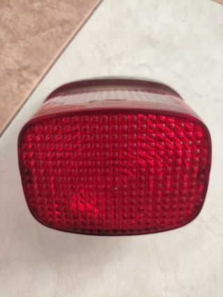 Luz Trasera
 Harley Davidson Dyna