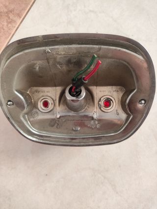 Luz Trasera
 Harley Davidson Dyna