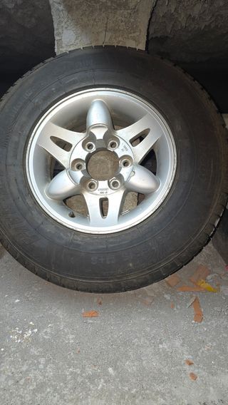 Llantas y Neumáticos de mixtas para Nissan terrano