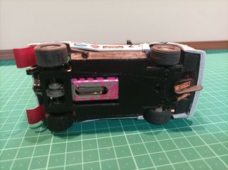 Coche Scalextric Lancia 037 Seven Up