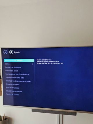 TV Philips 55PUS7504/12 Ambilight