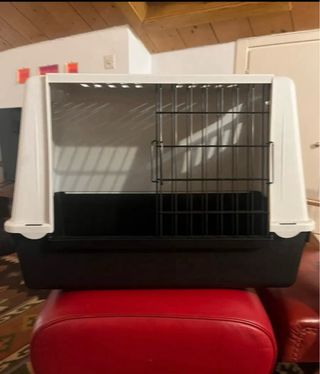 Trasportino rigido per cani con porta scorrevole