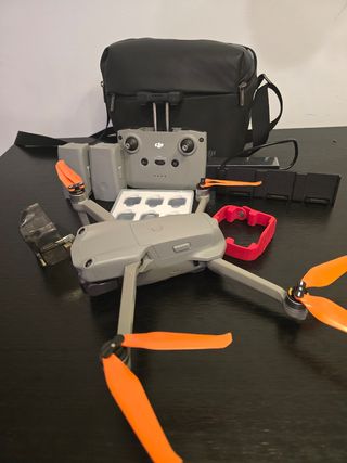 Dron DJI Mavic Air 2S Gris Fly More Combo