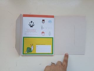 Nuovo album di adesivi The Small Object