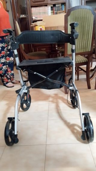 Andador Rollator 4 Ruedas con Asiento y Freno
