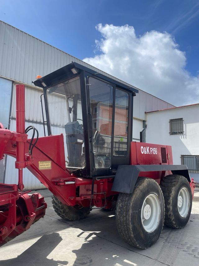 Maquina Motoniveladora O&K F156