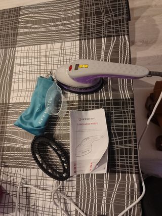 Plancha Vertical Vapor EFFEKTIV Lila 1800W