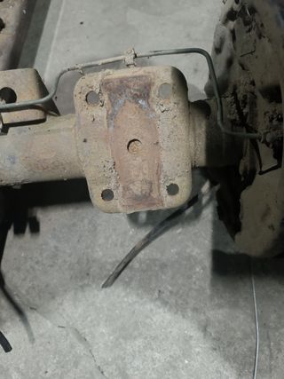 Puente trasero Ford Transit 99 