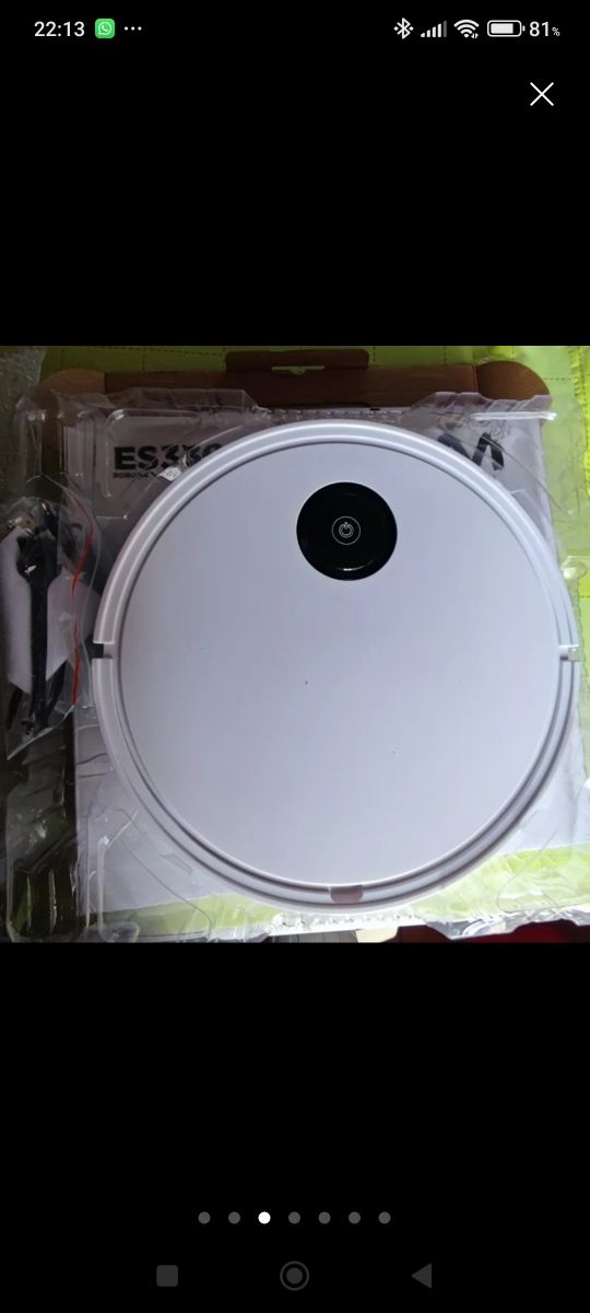 Robot de limpieza blanco