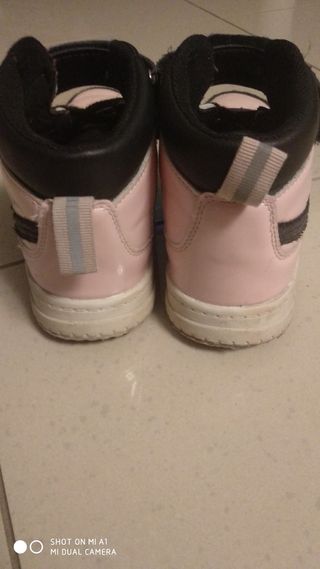 Sneakers bambina rosa, bianche e nere