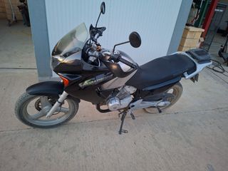Honda Varadero 125 XL