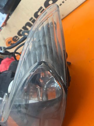 Faro Piaggio Liberty 125 2007