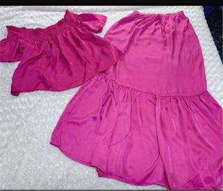 Conjunto satén rosa precioso