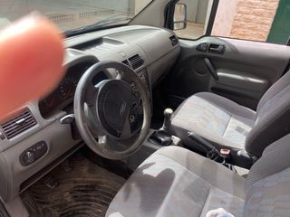Ford Transit Connect 2005