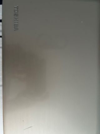 Portátil Toshiba Plata