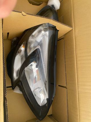 Faro delantero Opel Corsa E 2017, derecha