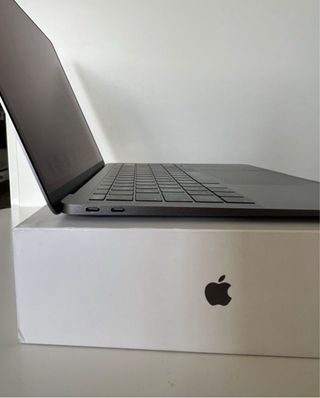 Apple MacBook Air i5 8GB 128GB Plata