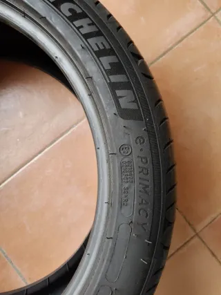 Neumático Michelin 225/45 R17 94V