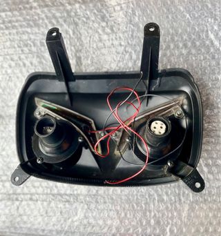 Faro anteriore Booster carbon look