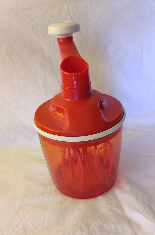 Speedy Chef Tupperware