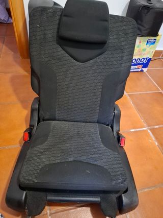 Asiento extra coche 308 SW del 2010