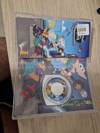 Console PSP nera + 3 giochi + custodia