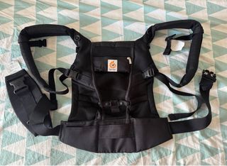 MOCHILA PORTEO ERGOBABY NEGRA