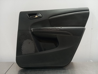 GUARNECIDO PUERTA TRASERA DERECHA FIAT FREEMONT (