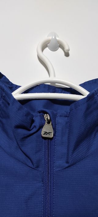 Chaqueta cortavientos Reebok hockey azul vintage 