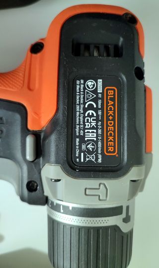 Taladro Atornillador Black Decker 18V + 2 Baterías
