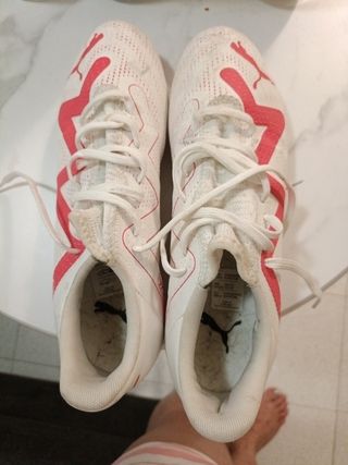 Bambas Fútbol Puma Tacos Blancas y Rojas