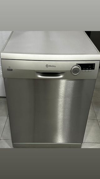 LAVAVAJILLAS MARCA BALAY EN INOX 