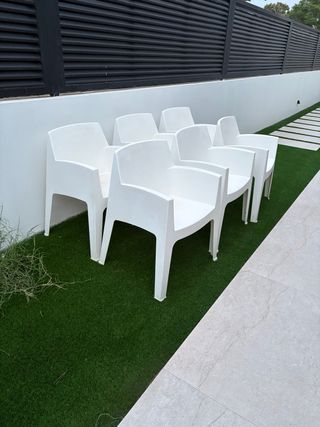 Sillas de exterior de poliuretano blanco