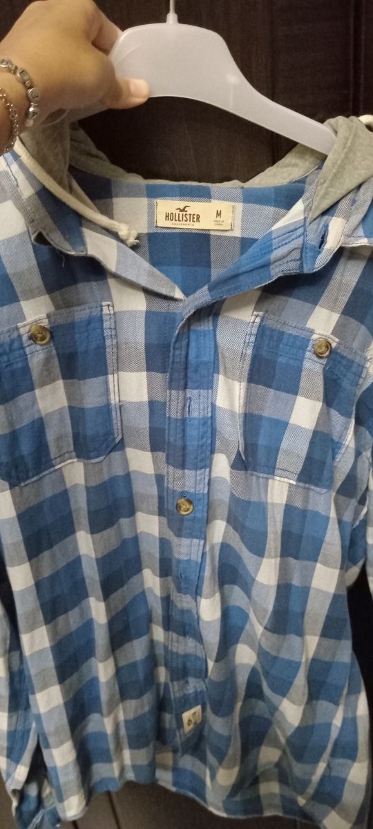 Camisa con capucha Hollister talla M