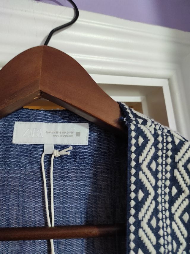 Kimono Zara Azul con Bordado