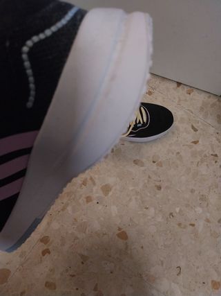 Zapatillas Adidas Mujer Negras y Rosas