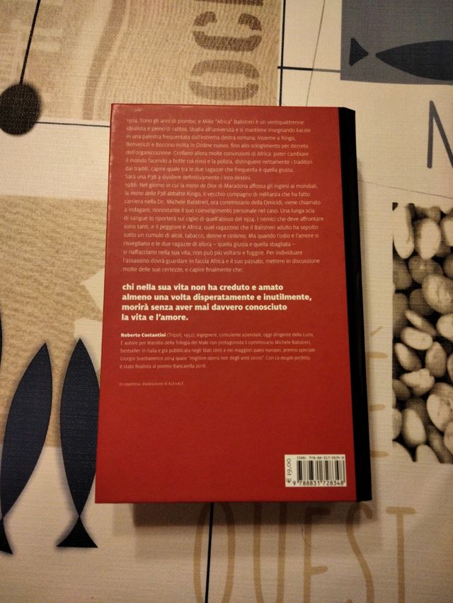 Ballando nel buio. I nuovi casi del commissario...