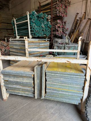 Tableros de madera para construcción de 1 metro 