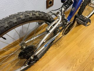 Bicicleta Jumpertrek SpeedWing Dual Suspension