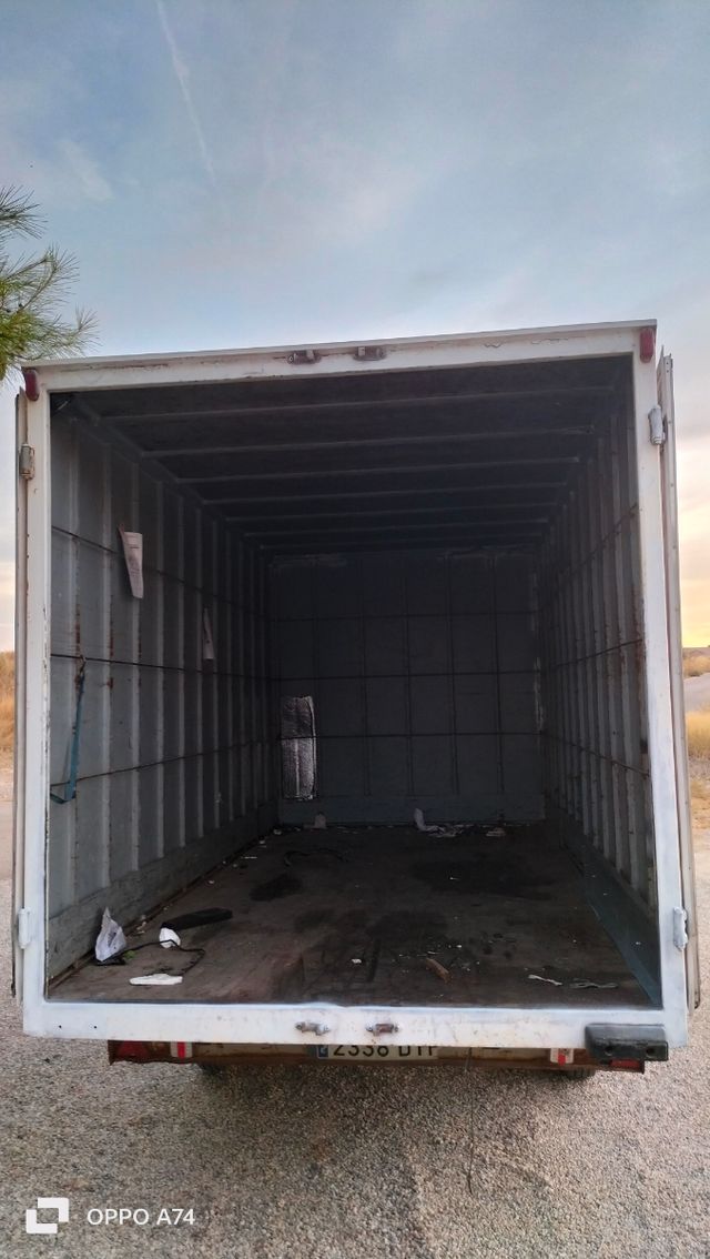 Posiblidad de porte Lorca o cerca
Caseta para rieg