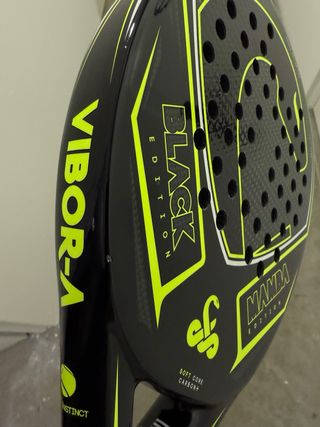 Pala Pádel Vibor-A Black Mamba